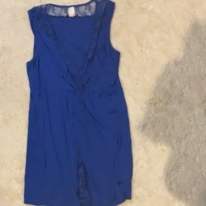 Woman’s blue tunic